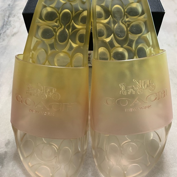 COACH RUBBER SLIDE - Picture 3 of 3